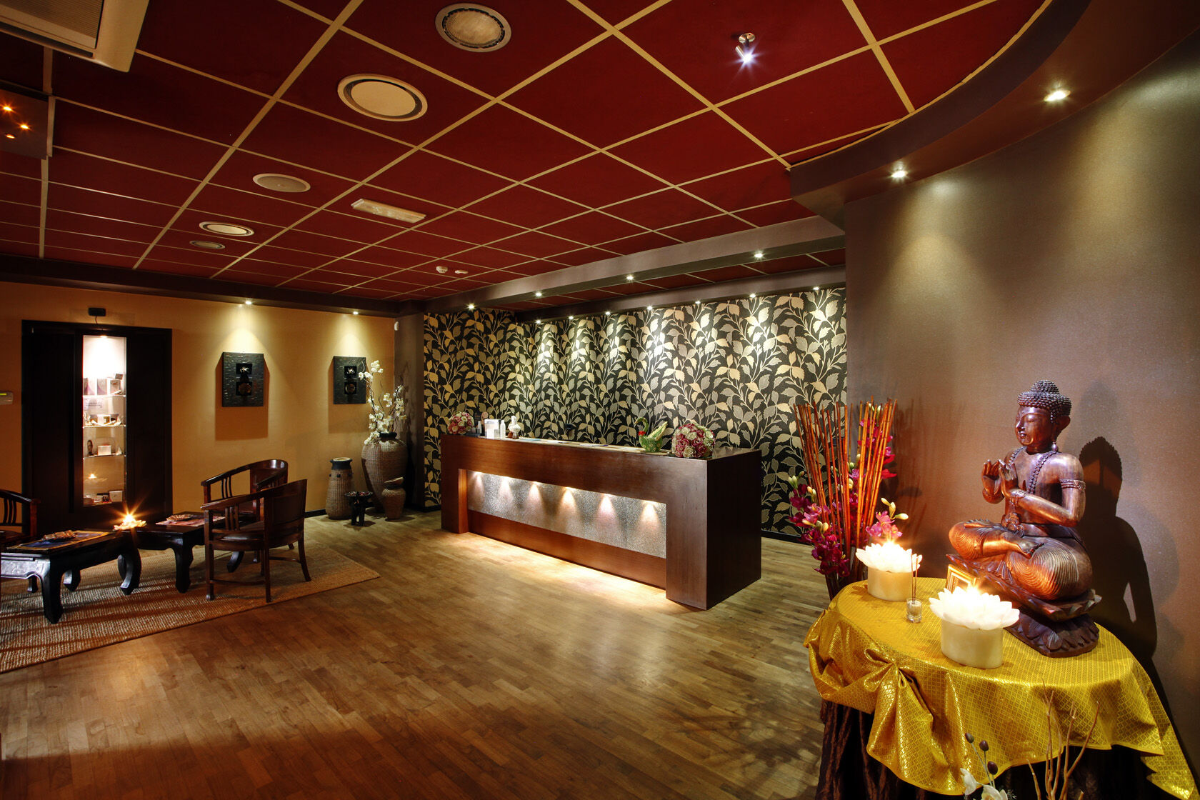 Cocca Royal Thai Hotel