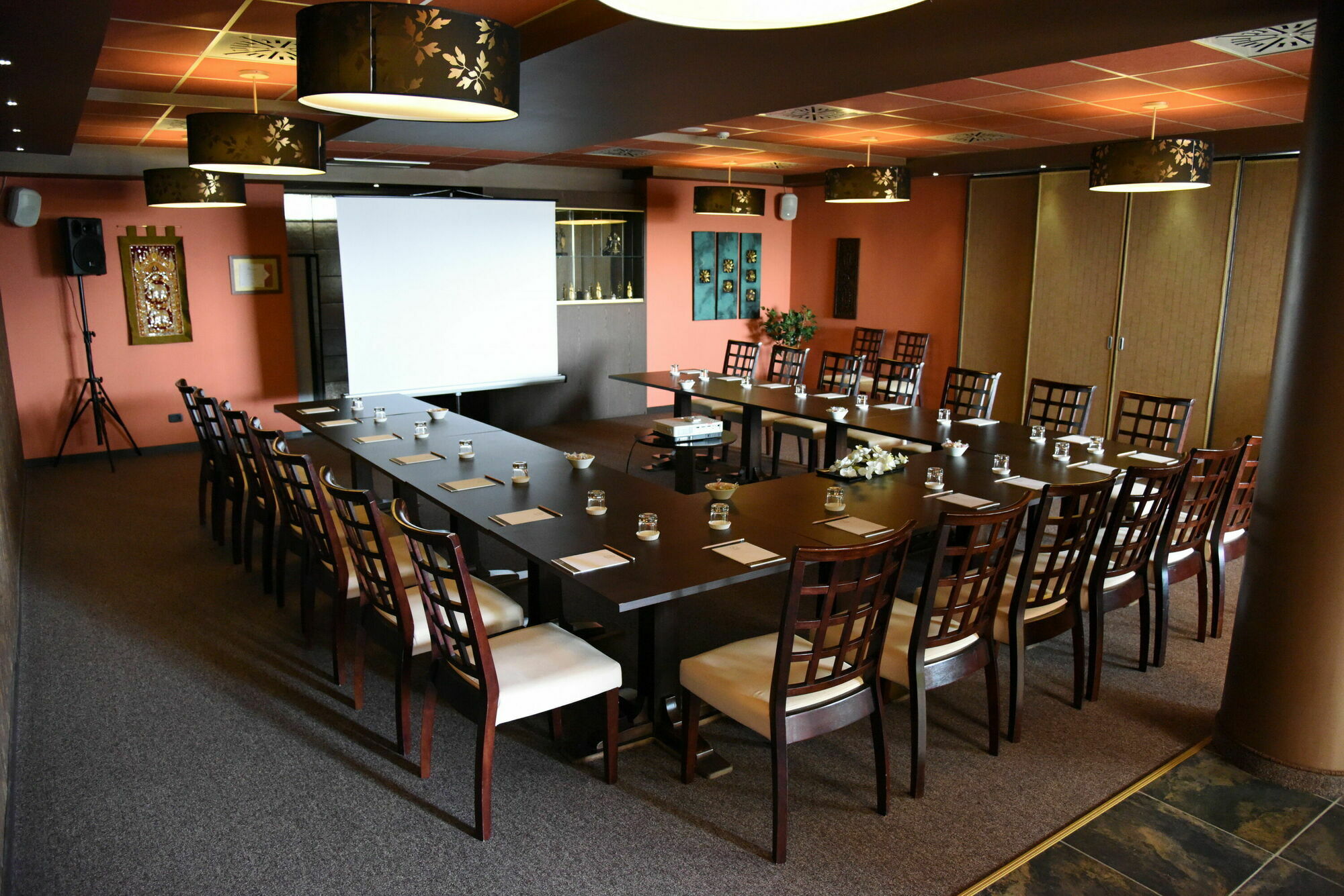 Cocca Royal Thai 4*