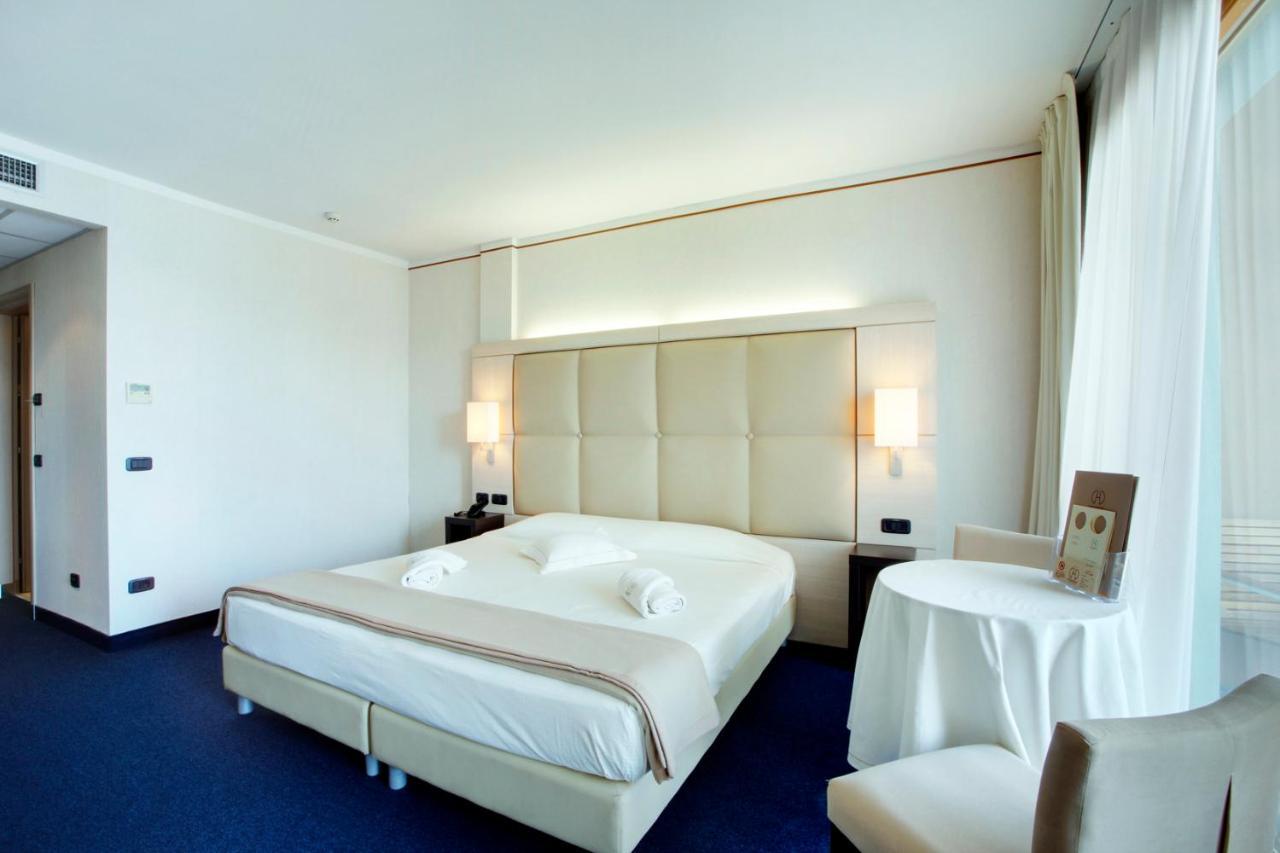 Cocca Royal Thai 4* Sarnico
