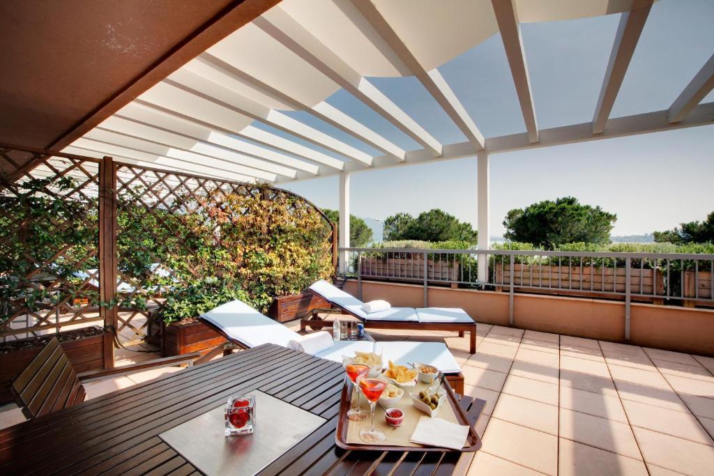 Cocca Royal Thai Hotel Sarnico
